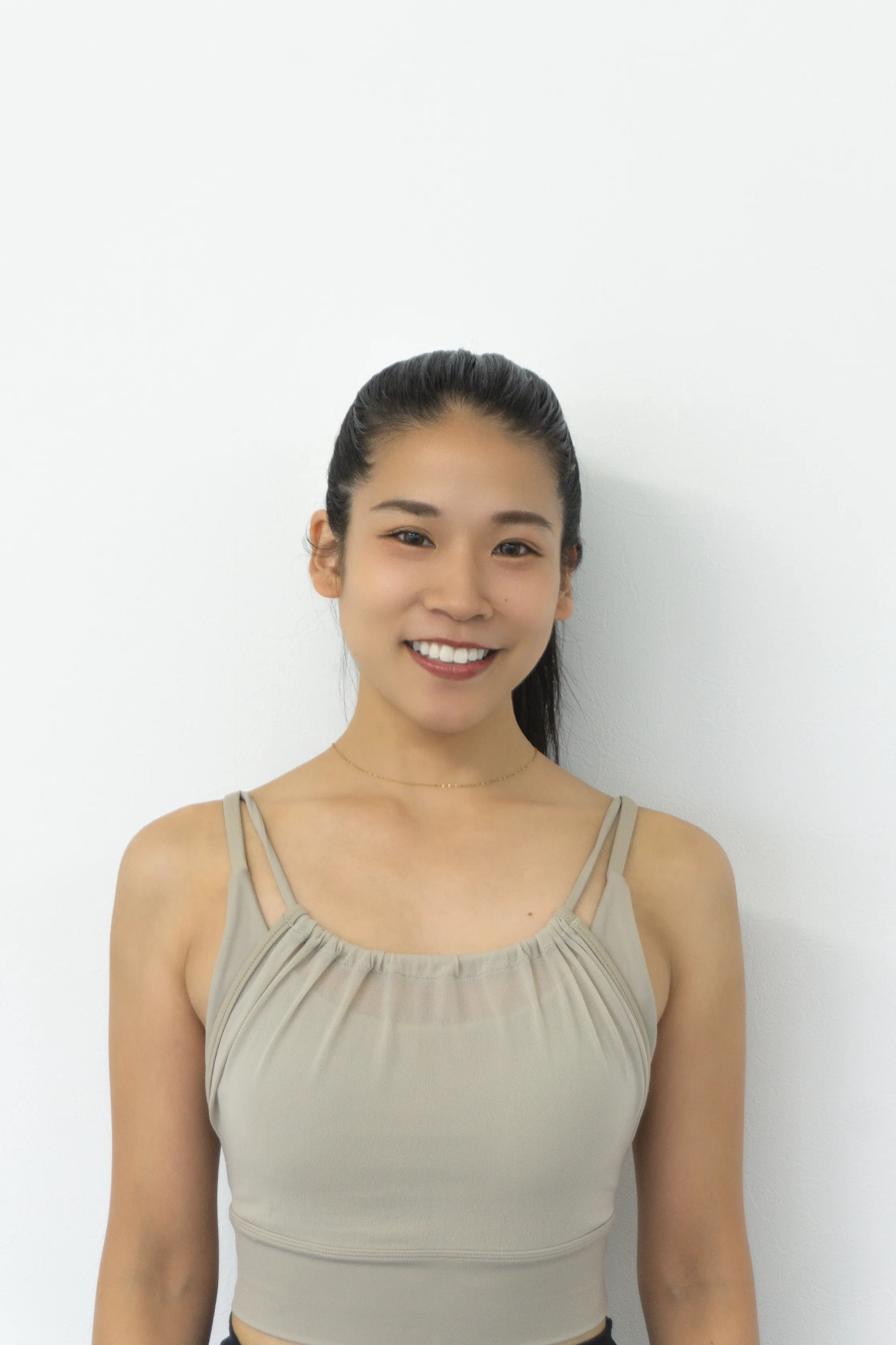 インストラクター名